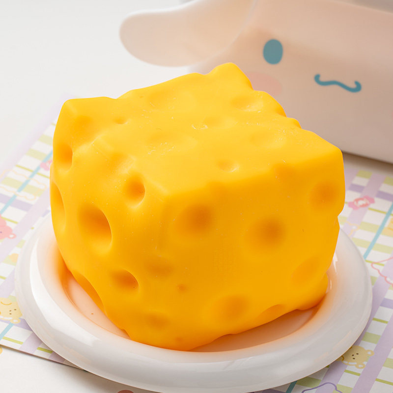 Hot Fruit Stress Ball Crunchy  - Party Games Game recension och pris