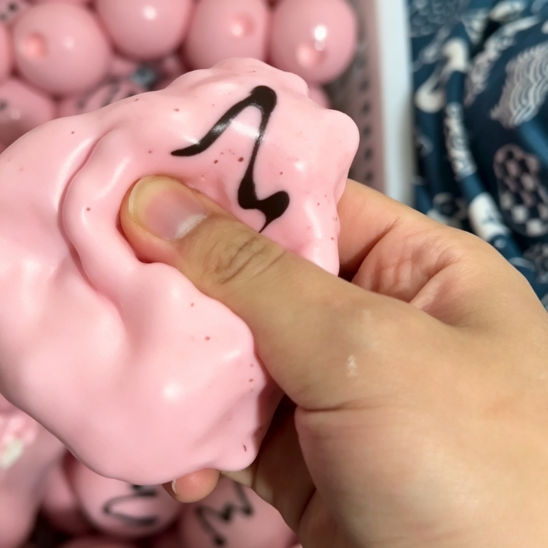 Crispy Brownie Ice Cream Ball  - Party Games Spy recension och pris