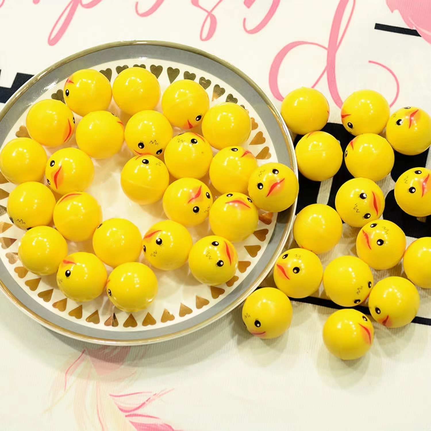 32mm Bouncing Balls Plastic Ba - Party Games Egg recension och pris